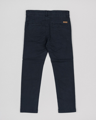 LOSAN chino pants in dark blue.