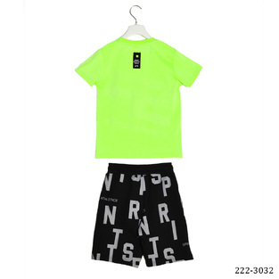 Set of SPRINT shorts, green blouse and printed shorts.