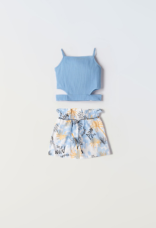 EBITA shorts set in siel color with wildlife print.