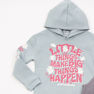 TRAX leggings set in mint color with "LITTLE THINGS MAKE BIG THINGS HAPPEN" embossed logo.