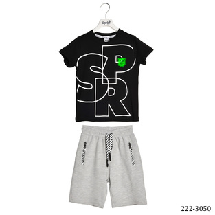 Set of SPRINT shorts, black printed top and shorts with zipped pockets.