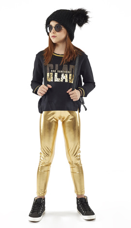 EBITA leggings set, cotton blouse with strass details on the front, and shiny leggings with elastic at the waist.